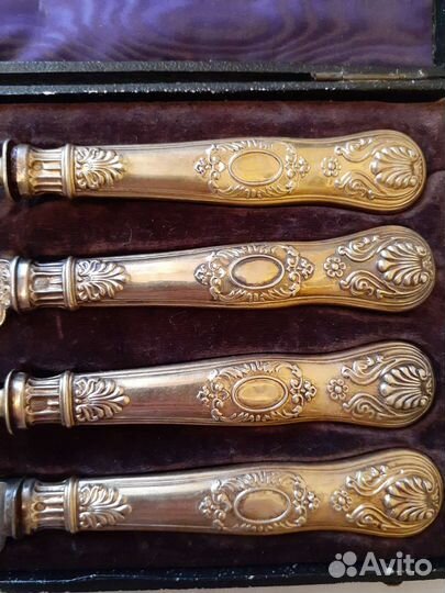 Набор столовых приборов старинный