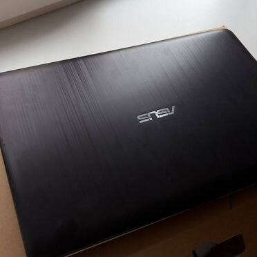 Ноутбук asus