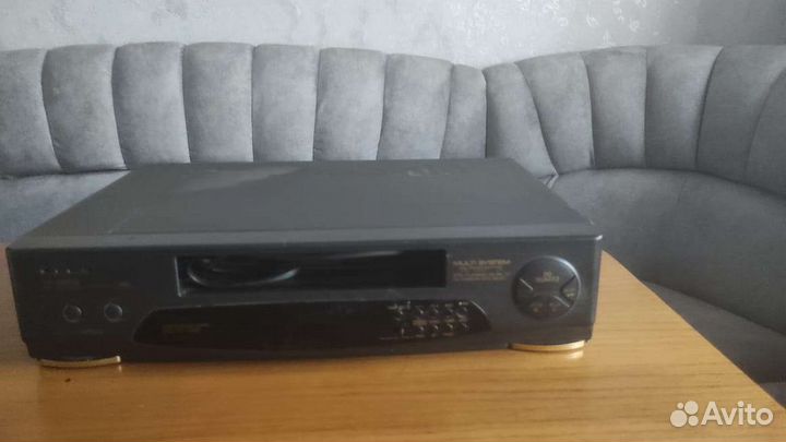 Видеомагнитофон panasonic