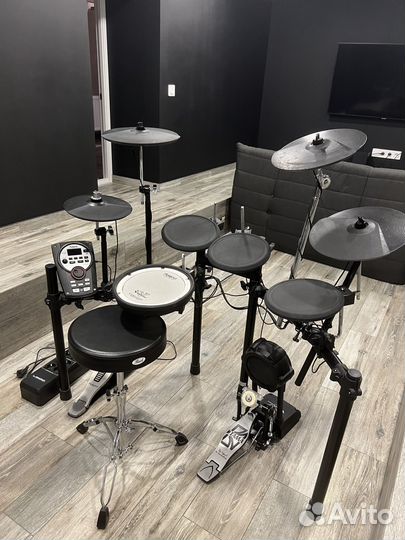 Электронные ударные Roland TD-11 полный комплект