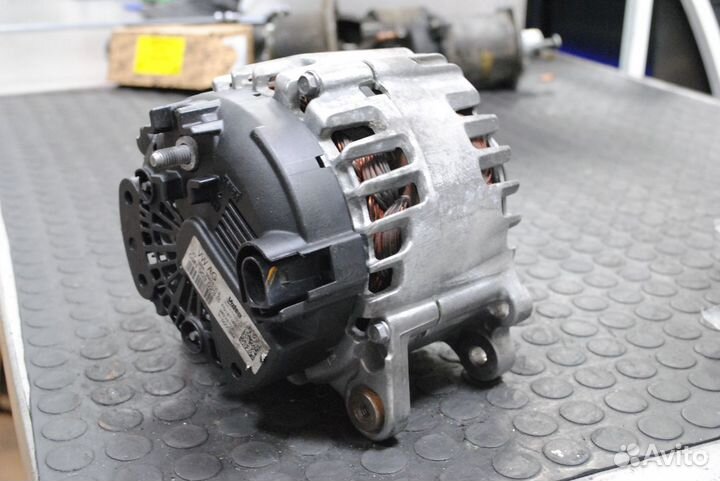 Генератор VW Transporter T6 2.0 TDi б/у 180А