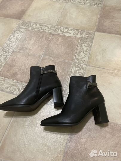 Ботильоны женские 38