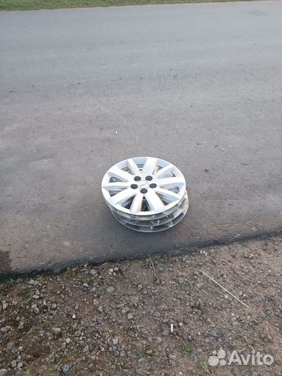 Колпаки на колеса r 16 chevrolet