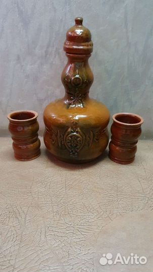 Глиняный кувшин