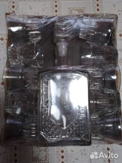 Набор рюмок с графином