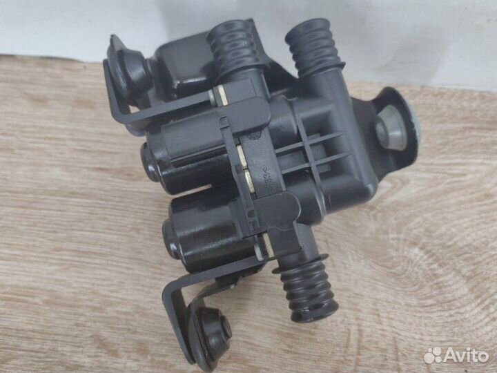 Помпа печки Bmw X5 E70 N62B48 2008