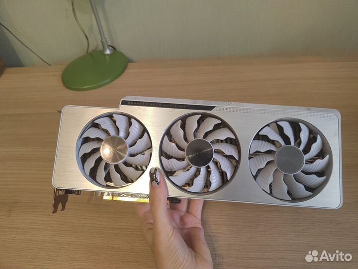 Видеокарта gigabyte GeForce RTX 3080 Ti vision