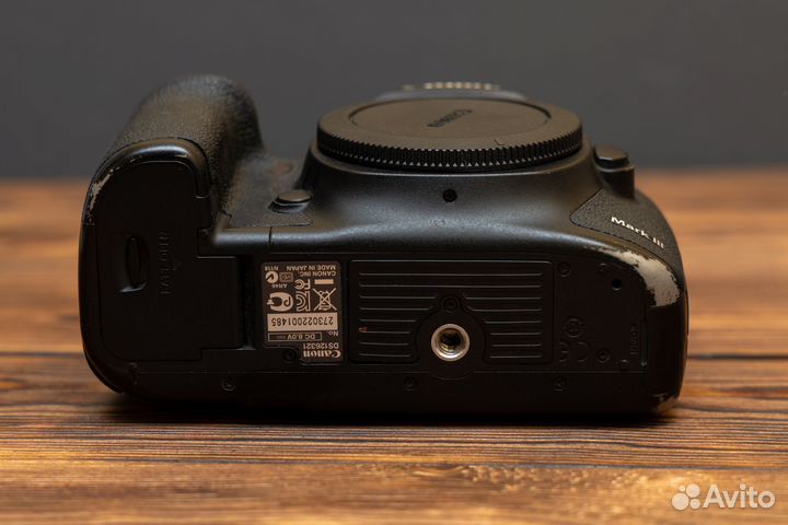 Фотоаппарат canon 5d mark III