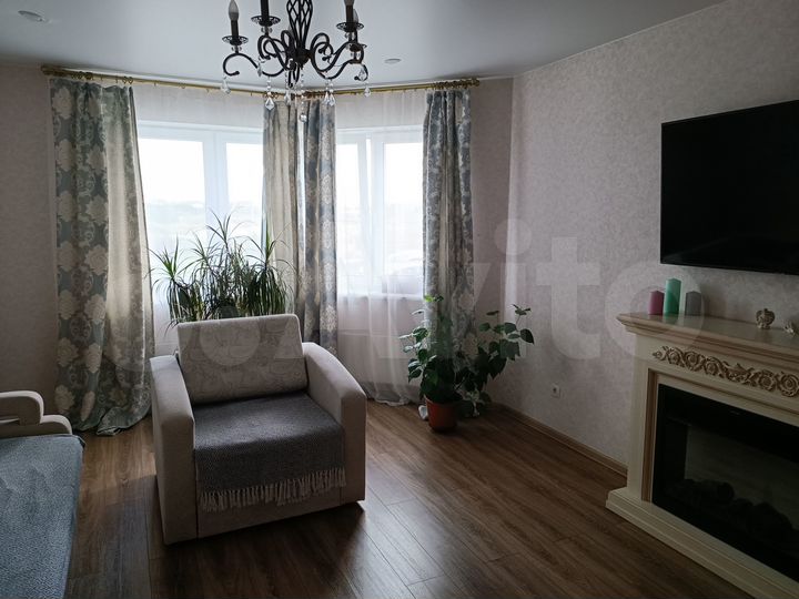 2-к. квартира, 56,8 м², 1/12 эт.