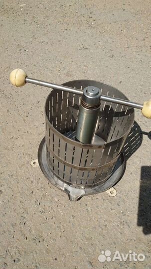 Пресс для сока и винограда СССР