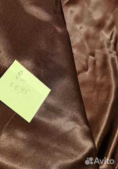 Отрезы тканей разных