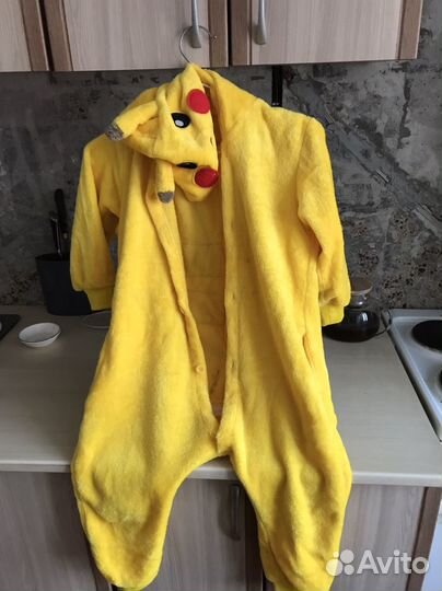 Костюм пикачу