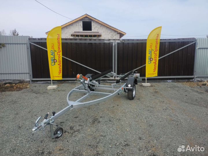 Прицеп для легкового автомобиля