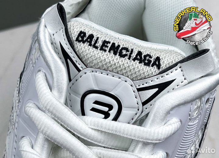 Кроссовки Balenciaga Runner