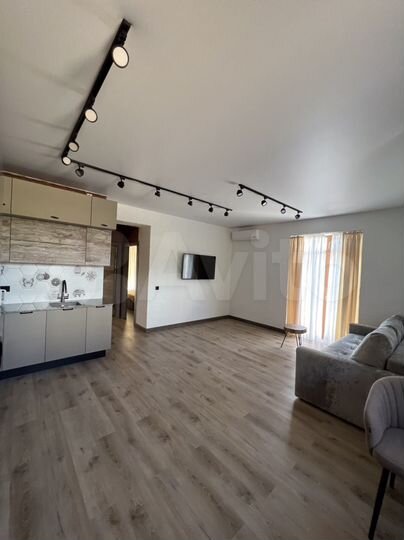 3-к. квартира, 65 м², 1/2 эт.