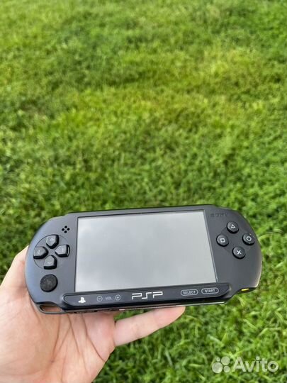 Sony Psp e1008 (Прошита+Игры)