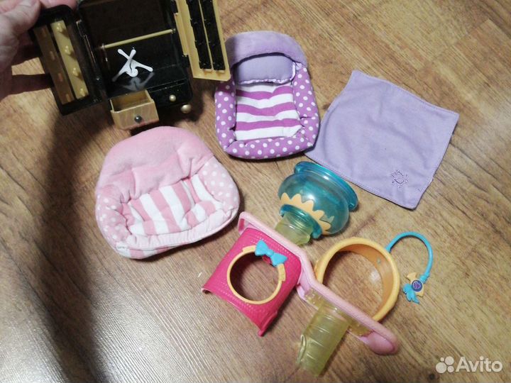 Большой набор мебели