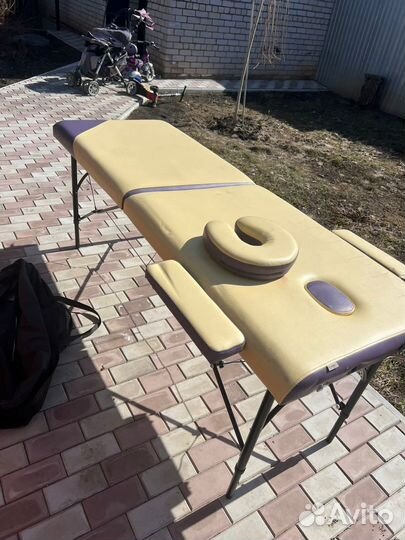Массажный стол