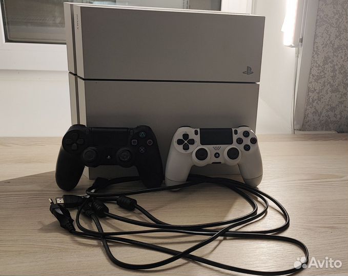 Sony playstation 4