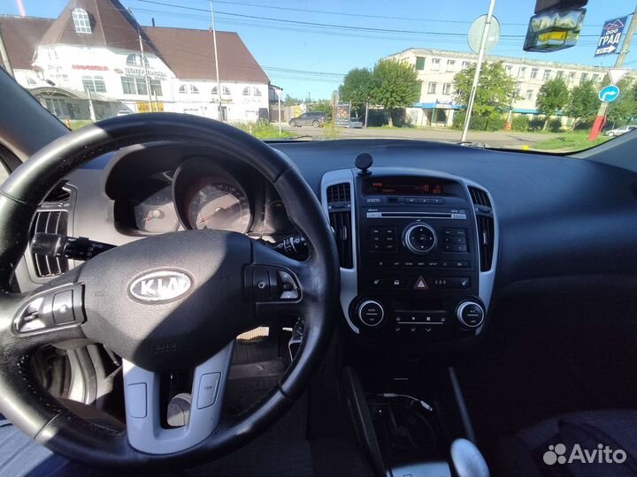 Kia Ceed 1.6 AT, 2011, 214 000 км