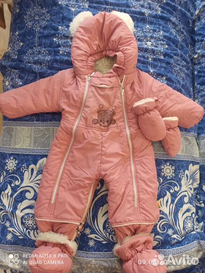 Зимний комбинезон для девочки