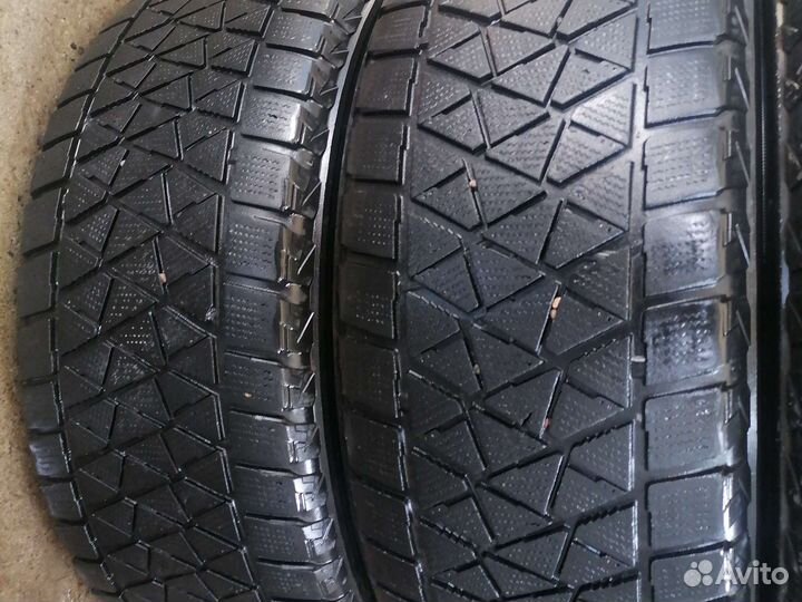 Bridgestone Blizzak DM-V2 265/60 R18