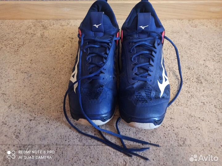 Мужские кроссовки mizuno