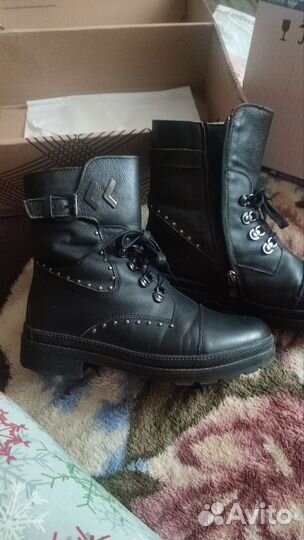 Ботинки женские зимние 39 размер б/у