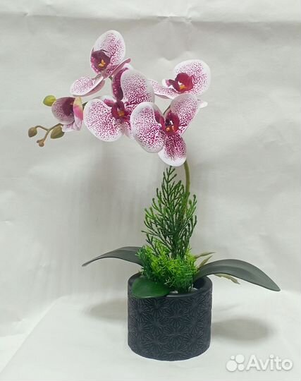 Орхидея искусственная