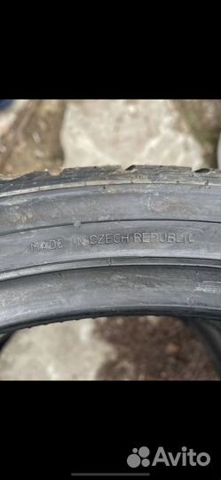 Continental ContiCrossContact UHP 295/30 R22