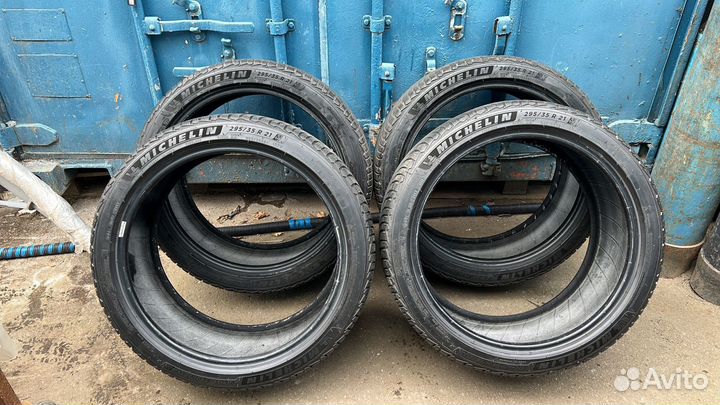 Michelin Pilot Alpin 5 SUV 295/35 R21