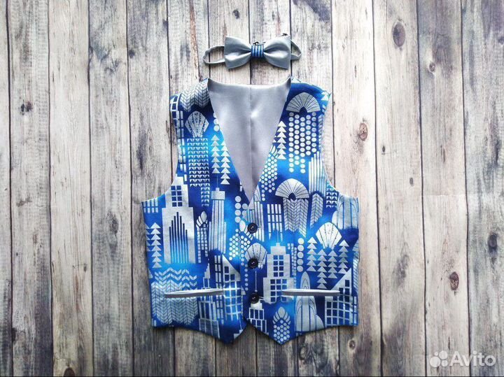 Жилет на мальчика 134