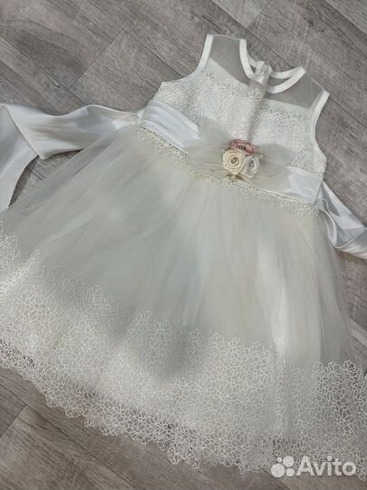 Платье на девочку
