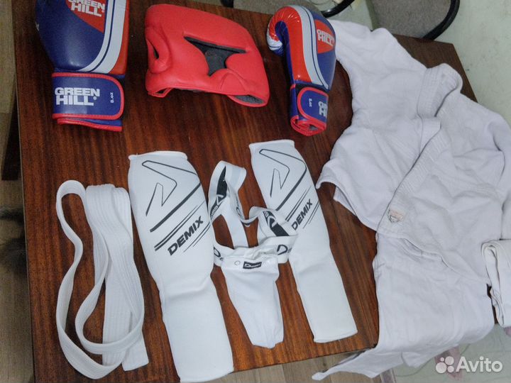 Экипировка для смешанных единоборств