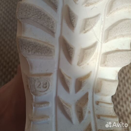 Резиновые сапоги