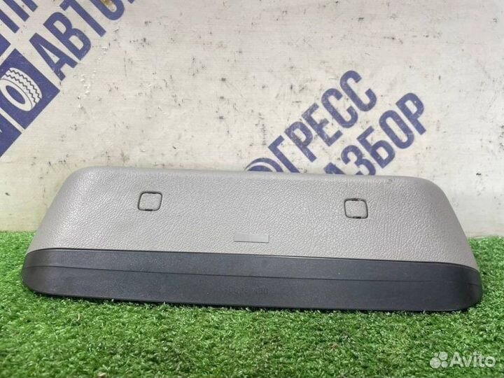 Стоп-сигнал Subaru Forester кроссовер 2.5 EJ25