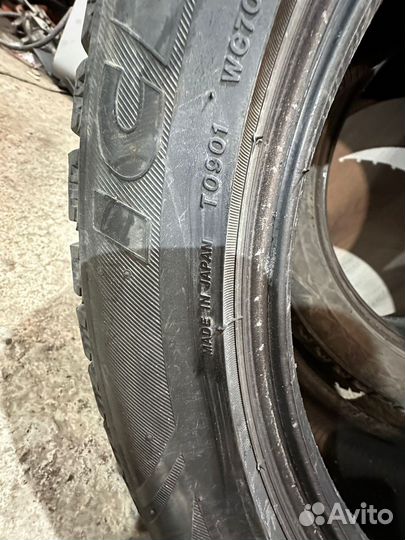 Bridgestone Ice Cruiser 5000 225/50 R17