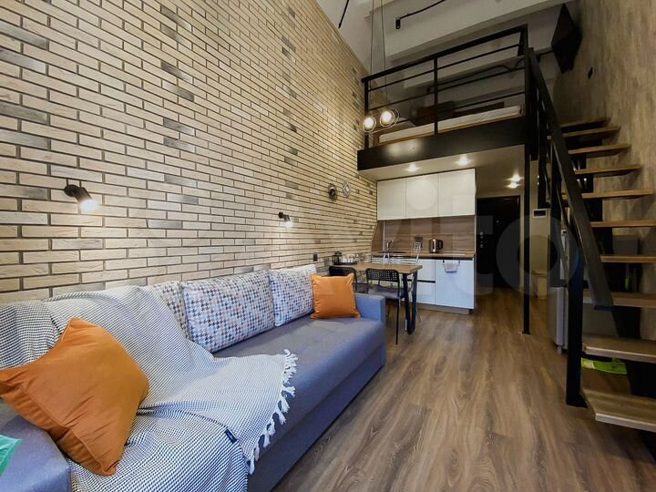 Квартира-студия, 30,4 м², 2/3 эт.