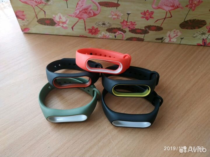 Ремешки для xiaomi mi band 2