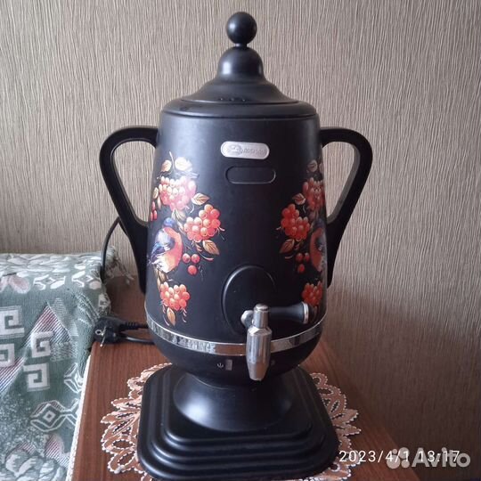 Самовар электрический новый, объём 4 л