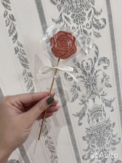 Твердая пена для ванны