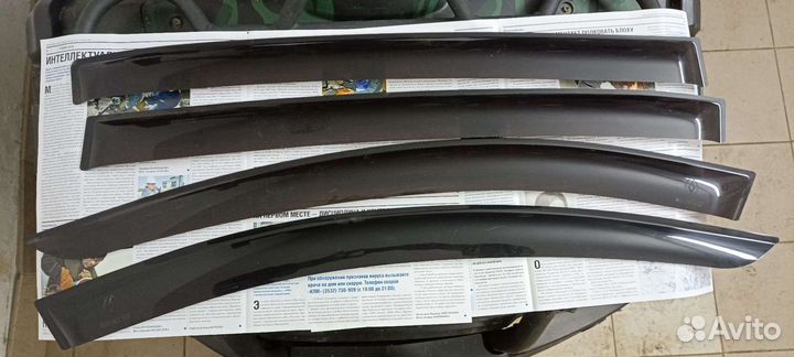 Ветровики на renault