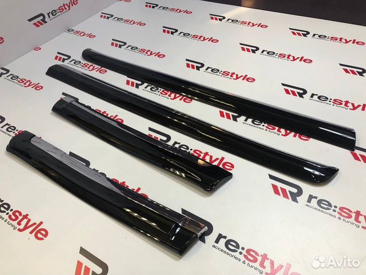 Молдинги дверей Toyota Land Cruiser Prado 150 Черн