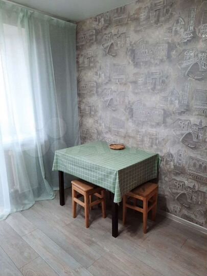 2-к. квартира, 65 м², 9/10 эт.