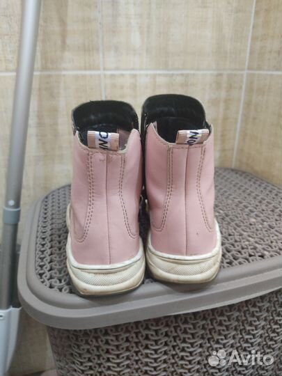 Ботинки демисезонные для девочки 28 и 29 размер