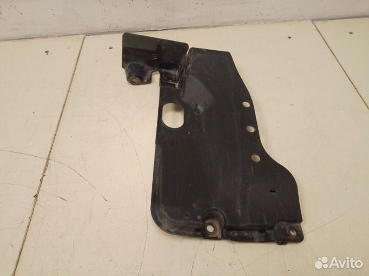 Защита антигравийная задняя левая Honda Crosstour