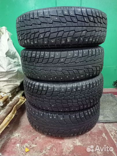 Michelin Latitude X-Ice North 225/65 R17 102T