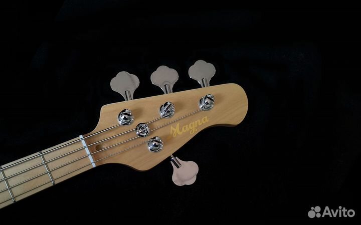 Бас-гитара Magna B2004M-BS
