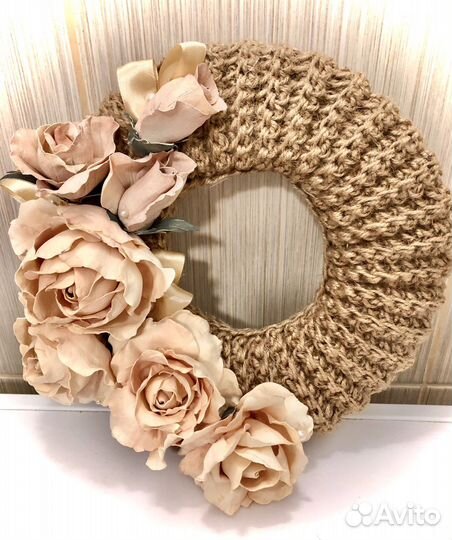 Венок из джута