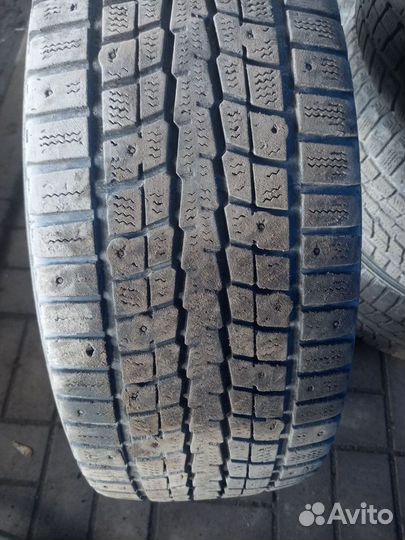 Dunlop SP Winter Ice 01 185/55 R16